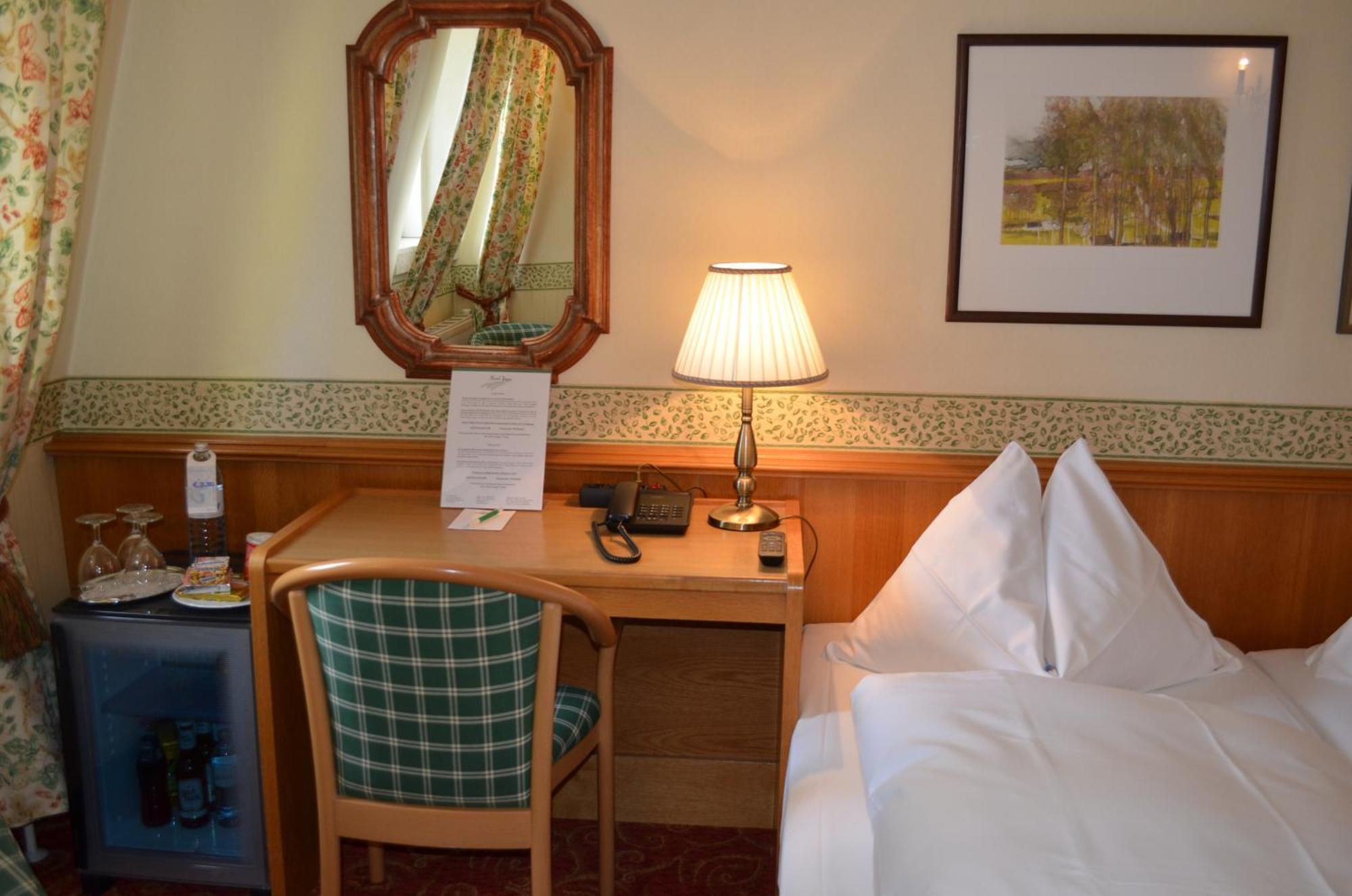 Hotel Jaeger - Family Tradition Since 1911 Wiedeń Pokój zdjęcie